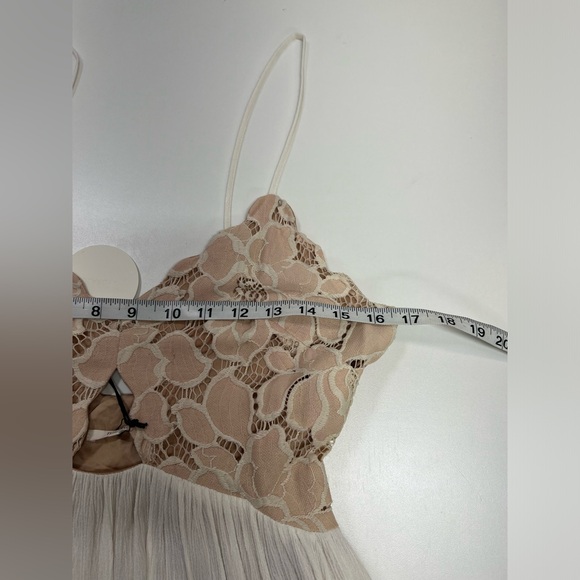 Tularosa Bryce Maxi Dress In Pale Blush New With Tags Size Small From REVOLVE - Picture 8 of 13